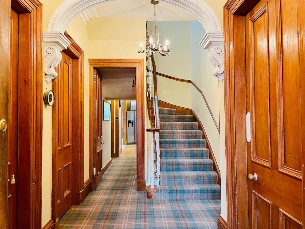 Ladies Lodge Inverness Exterior foto